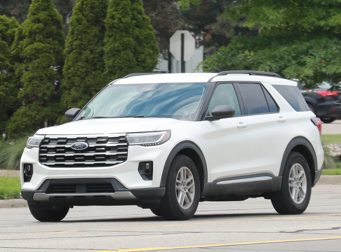 2025 Ford Explorer