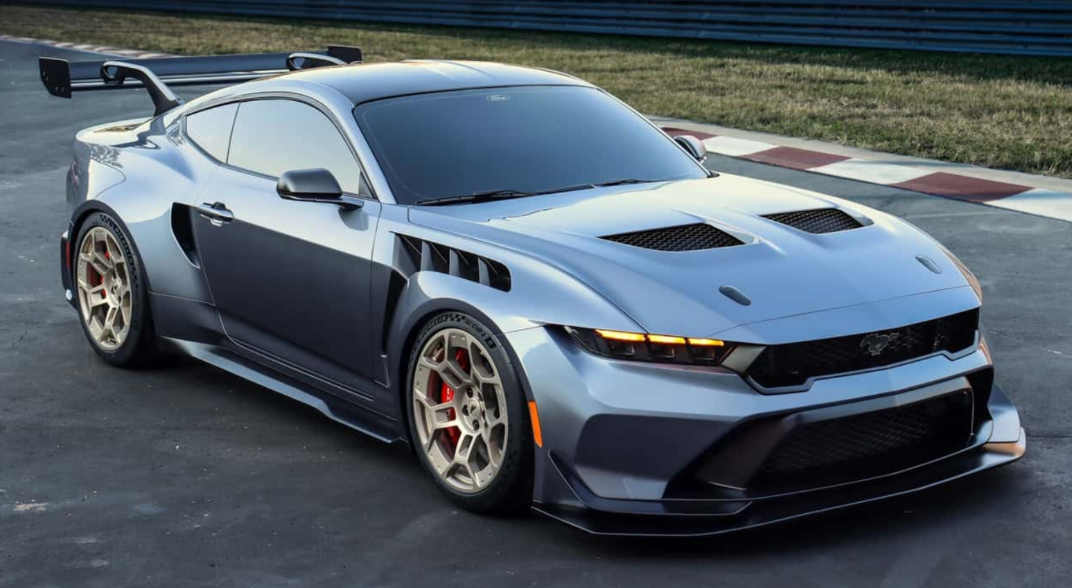 2025 Ford Mustang GT