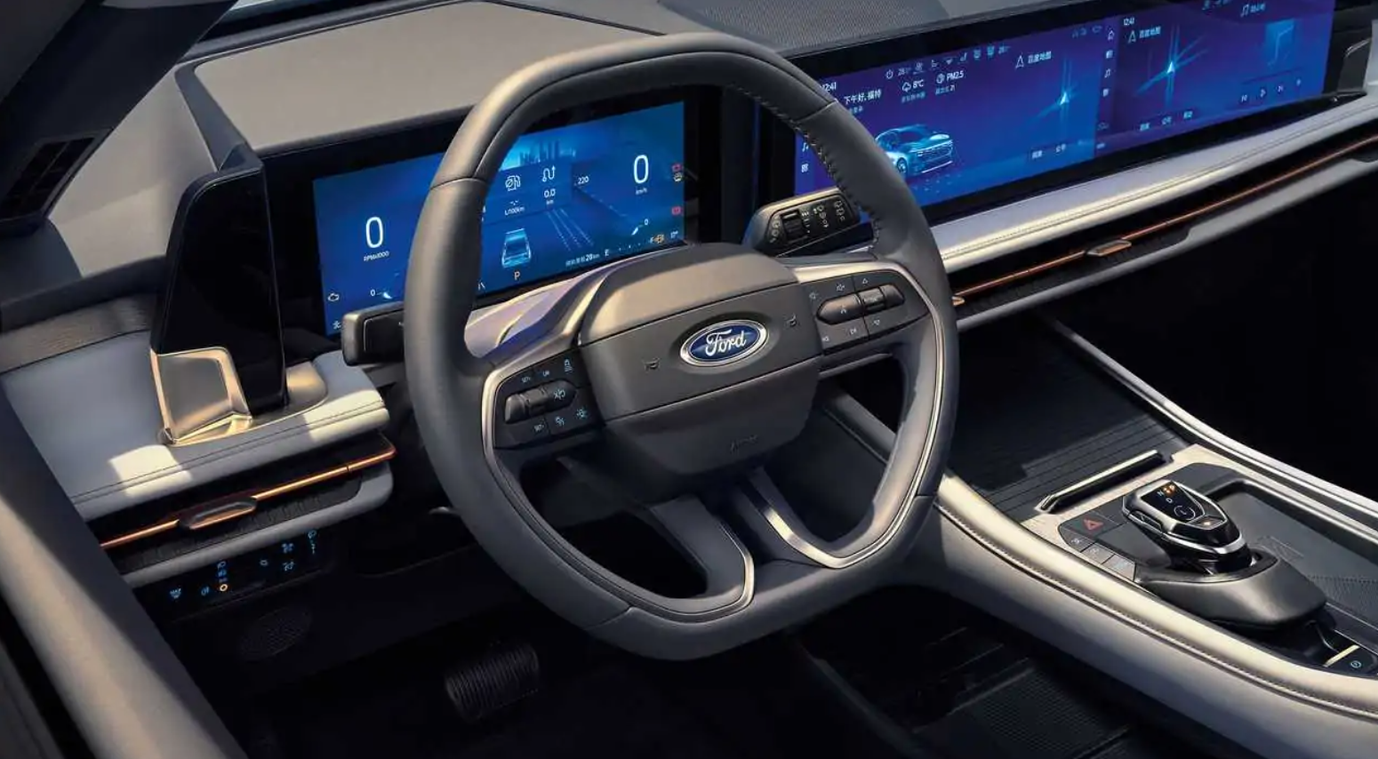 2025 Ford Edge Interior